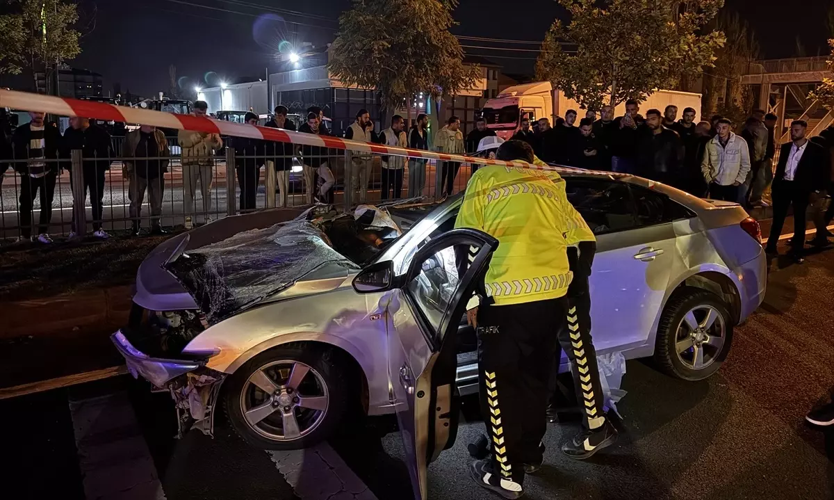 aksarayda trafik kazasi 1 olu 1 yarali gldxMYjs.jpg