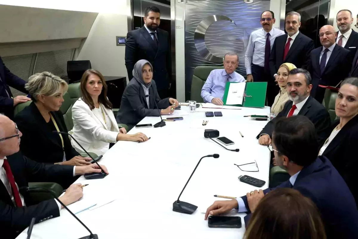 cumhurbaskani erdogan turkiye abd ve diger ulkeler bu ateskesin korunmasi konusunda kararli yeniden soykirima donerse bunun bedelinin agir 5q7I3FkL.jpg