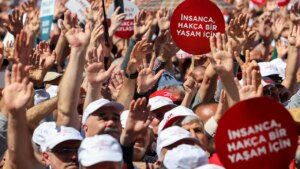 son arastirmada carpici sonuclar gecim derdi ezip geciyor KFIk3ydY.jpg