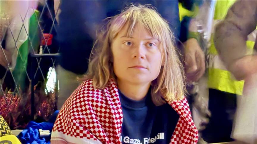 sumud filosunda alikonulan aktivist thunberg hapiste zehirli gaz verilerek oldurulmekle tehdit edildik tdYQeyrd.jpg